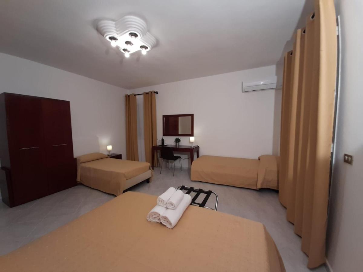 Siracusa Breakfast & Rooms Syracuse ภายนอก รูปภาพ